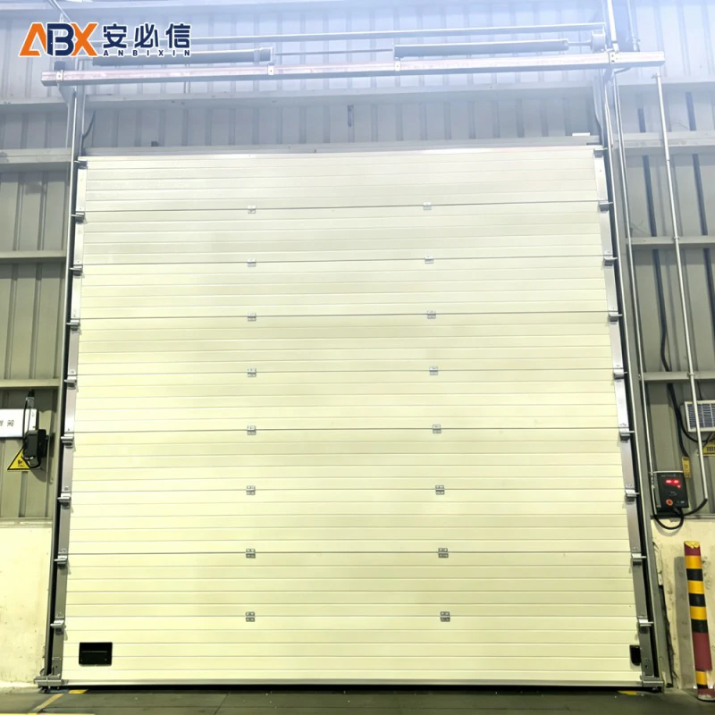 金昌钢制滑升门